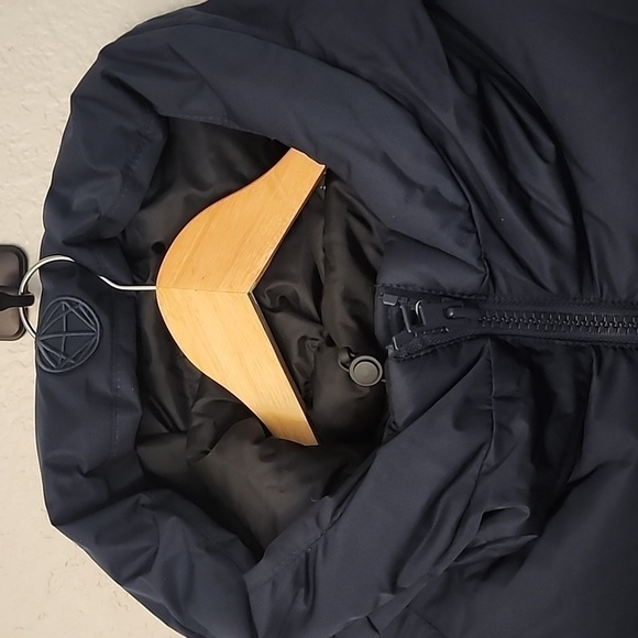 Mondetta Outdoor Project Mid Length Puffer Jacket Navy - Picture 3 of 16